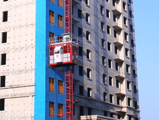 變頻施工電梯